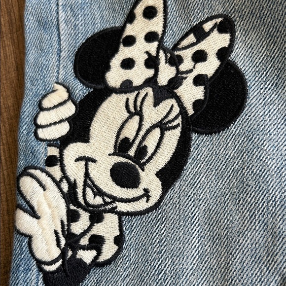 Disney Embroidered Minnie Mickey girlfriend fit Jeans - Picture 6 of 8
